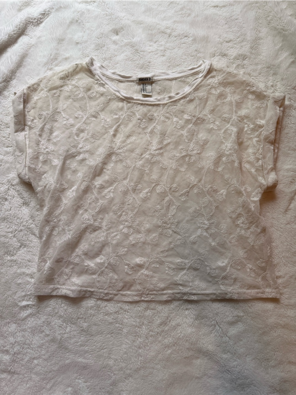 Forever 21 Sheer Cream Lace Short Sleeve Tee